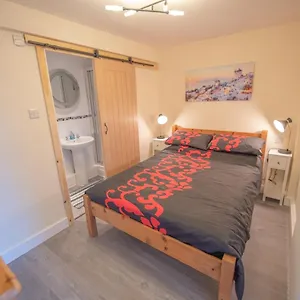 modern-apartment-in-town-centre-skipton.yorkshirehotels.net/